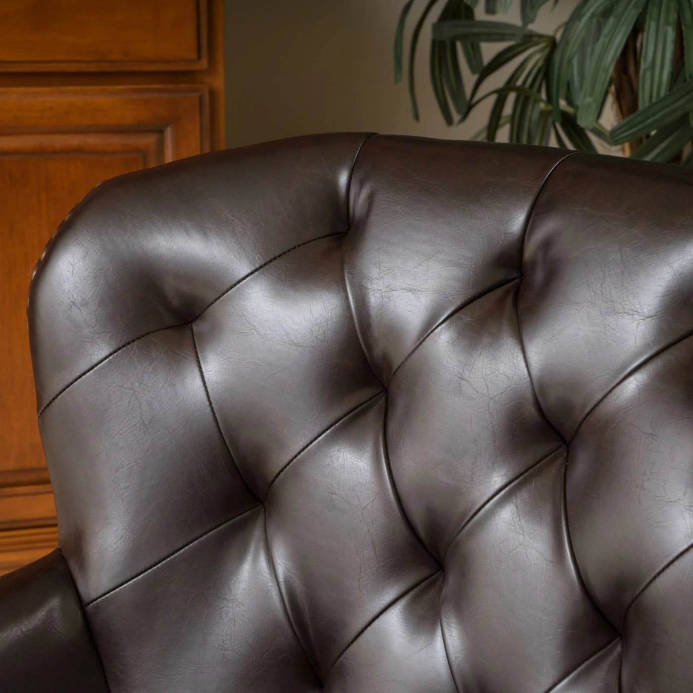 Budget ๐ Best Selling Home Arm Chairs Waldorf Diamond Club Chair โจ - Image 2