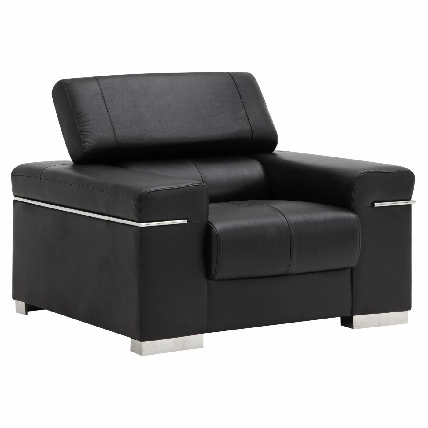 Hot Sale โ J&M Furniture Club Chairs J&M Furniture Soho Accent Chair ๐